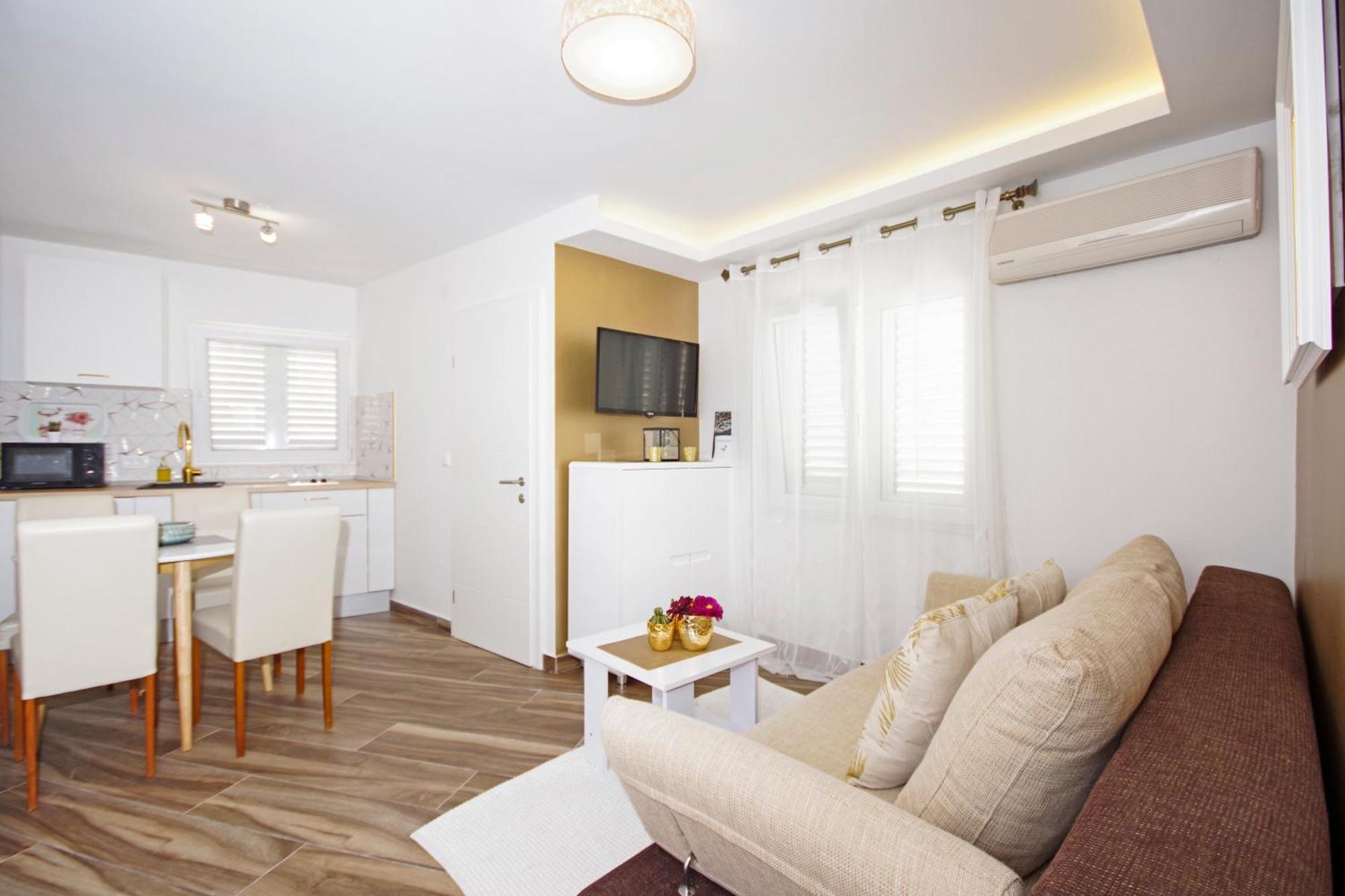 Apartments Roma Baška Voda Екстериор снимка