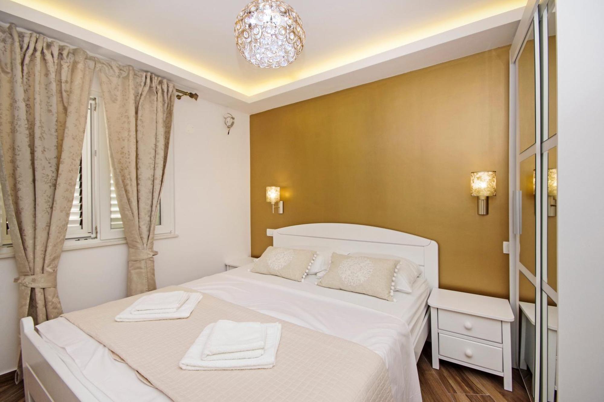 Apartments Roma Baška Voda Екстериор снимка