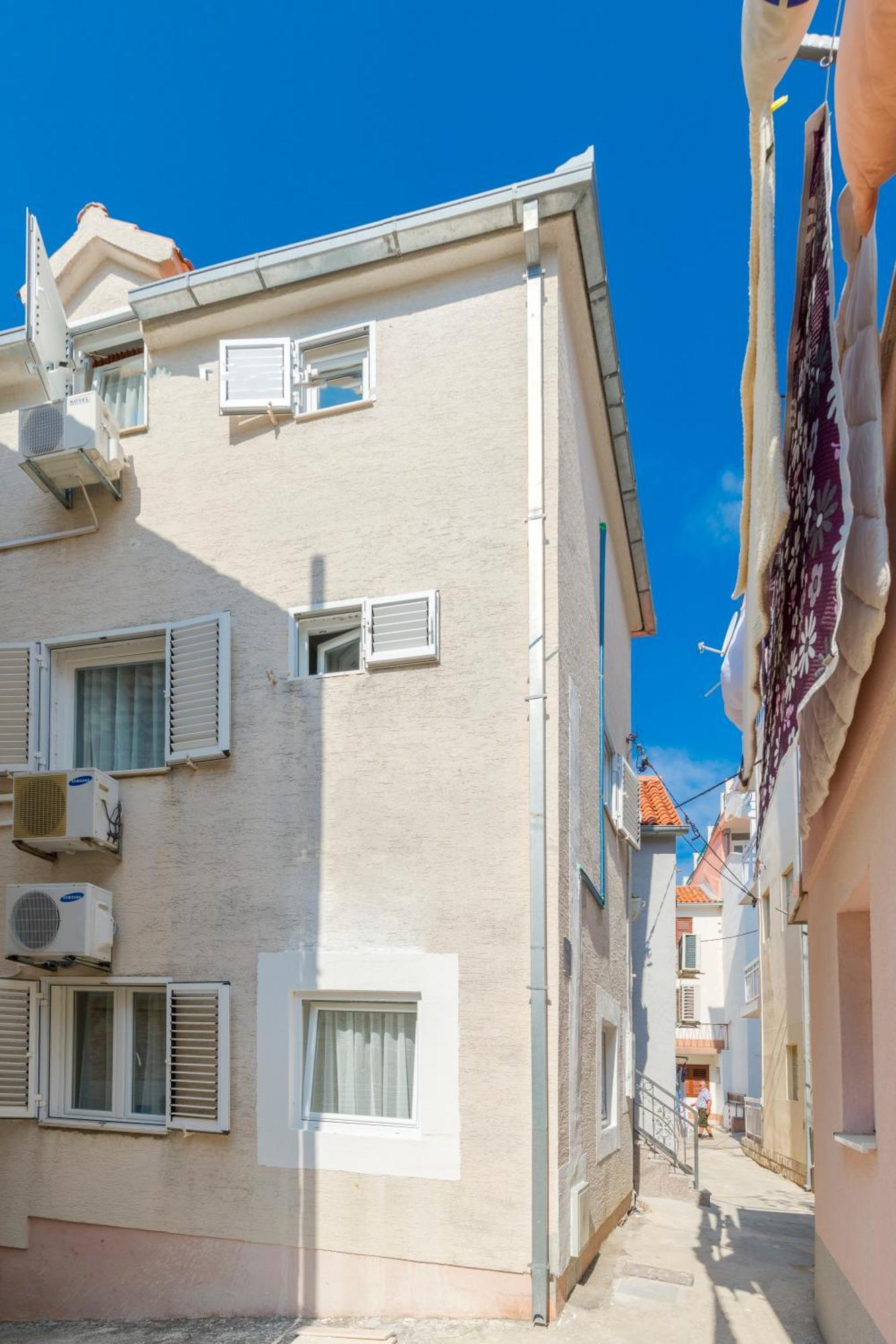 Apartments Roma Baška Voda Екстериор снимка
