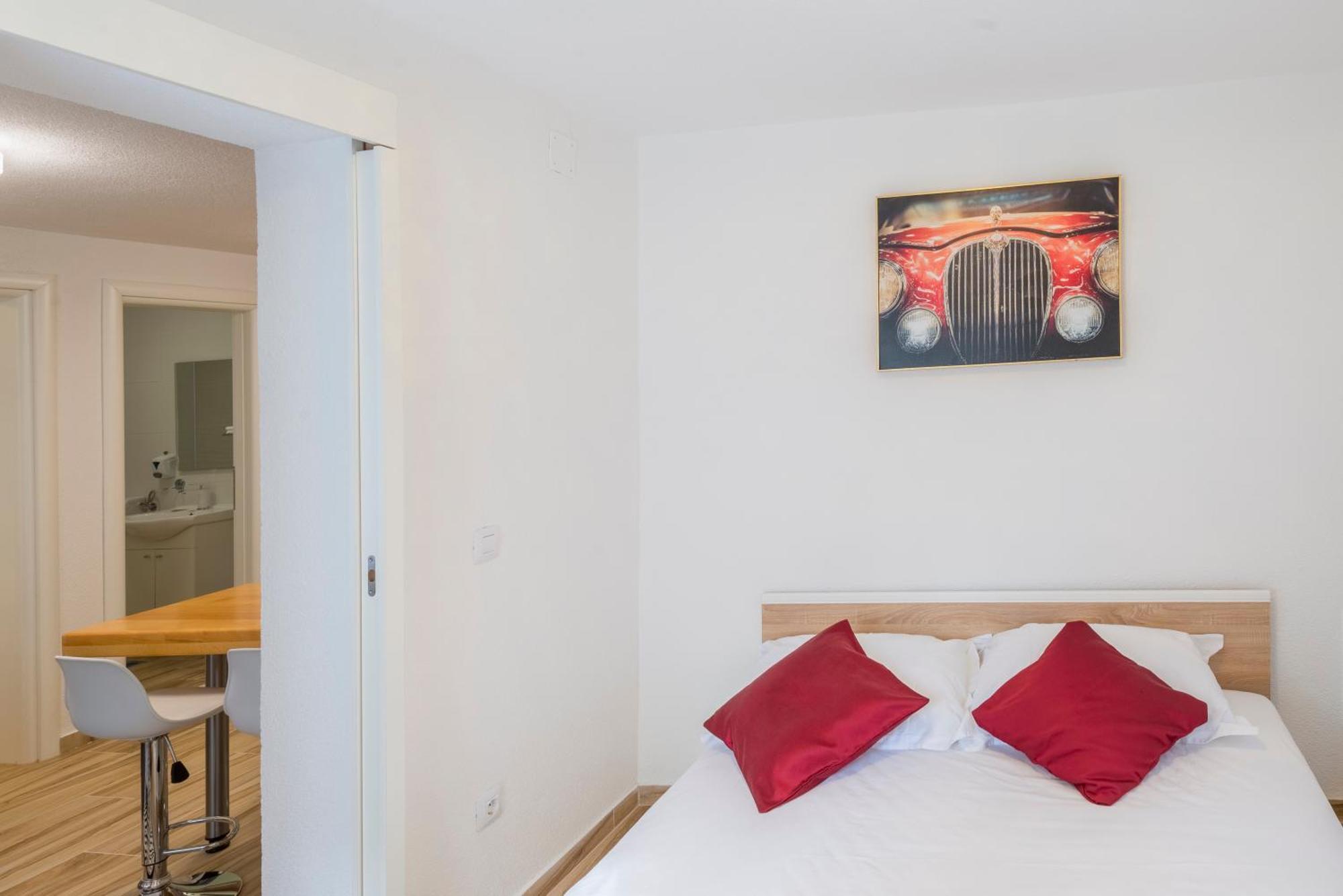 Apartments Roma Baška Voda Екстериор снимка