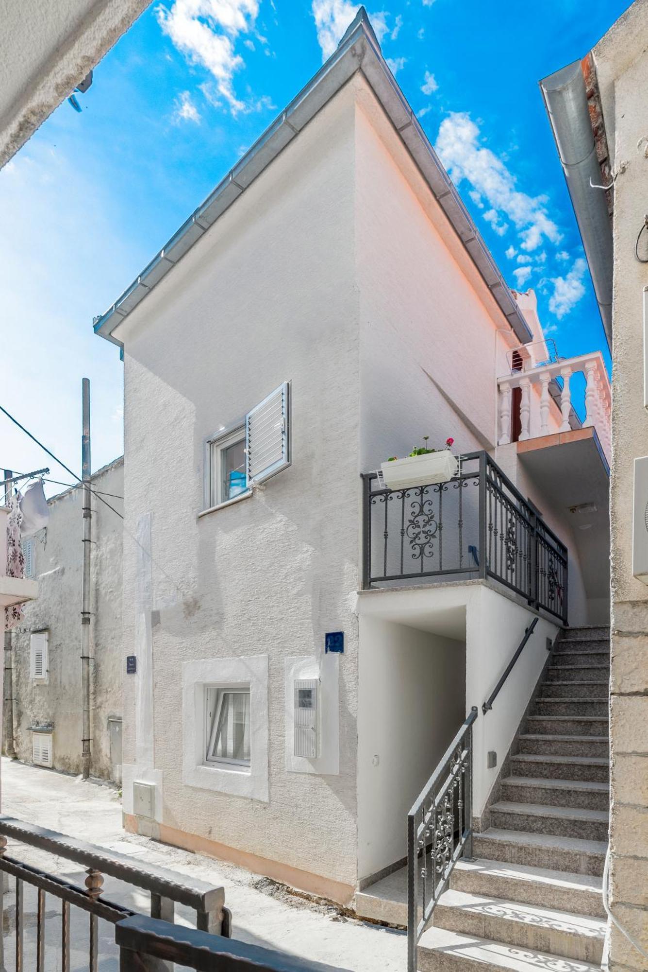 Apartments Roma Baška Voda Екстериор снимка