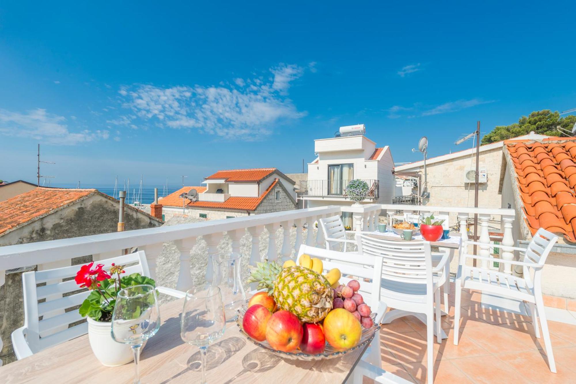 Apartments Roma Baška Voda Екстериор снимка