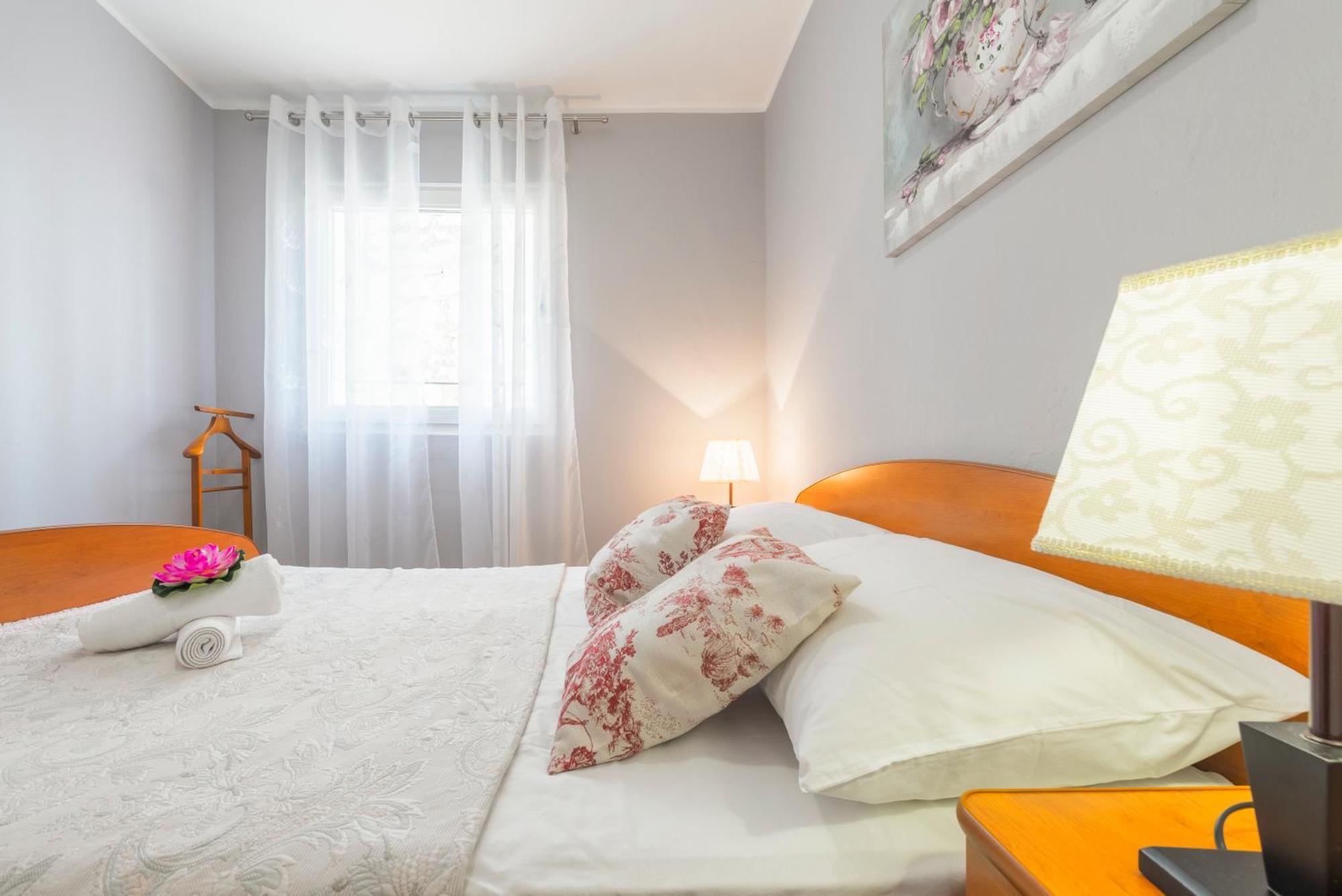 Apartments Roma Baška Voda Екстериор снимка
