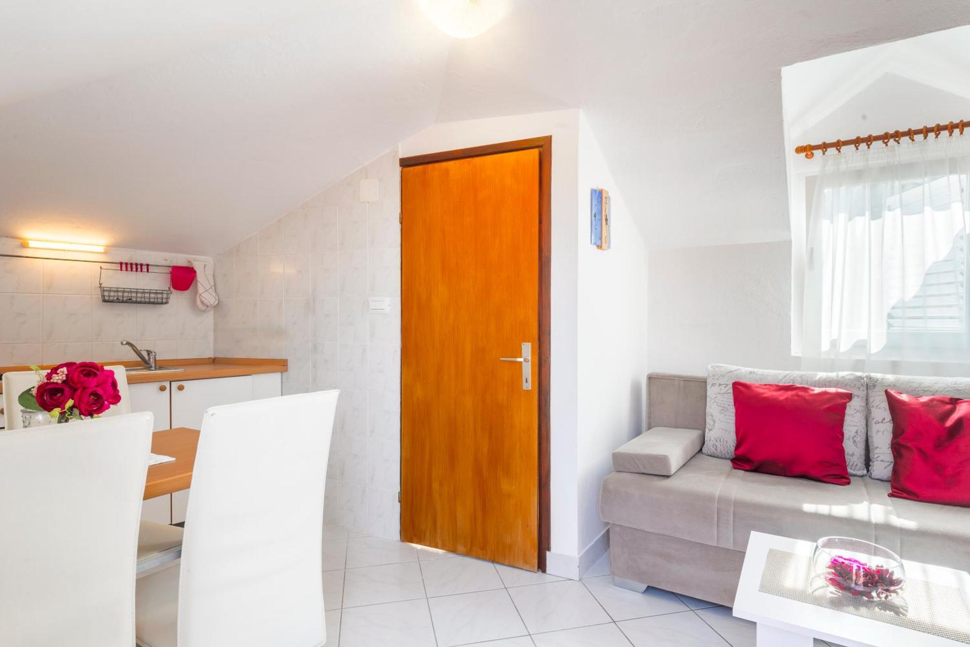 Apartments Roma Baška Voda Екстериор снимка